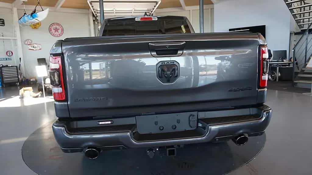 Dodge RAM LARAMIE 22 Zoll*Pano*eTorque*AHK*Crew-Cab* 07/2021-photo-6