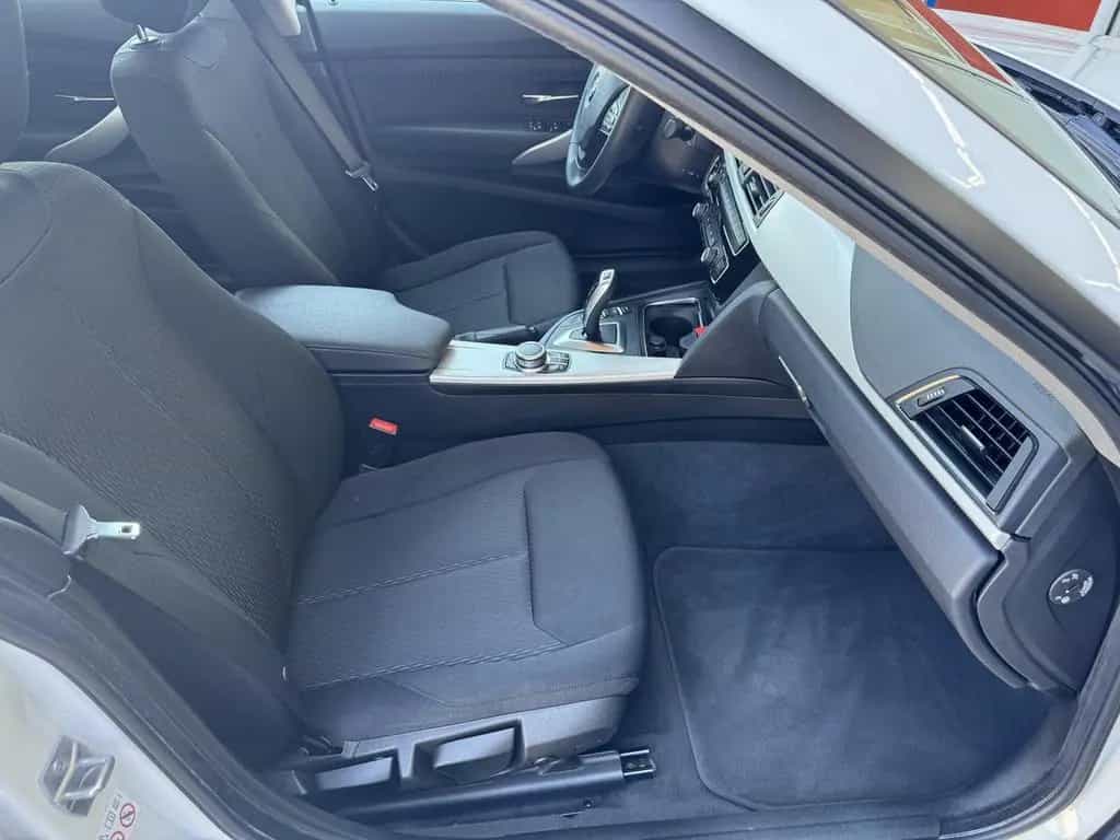 BMW 320 i GT Gran Turismo Advantage LED Scheinwerfer 10/2019-photo-10