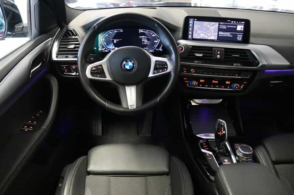 BMW X3 xDrive 20 d Advantage Pano HUD DAB+ Navi 11/2020-photo-16