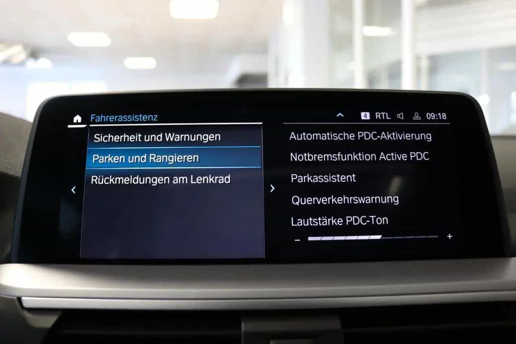 BMW X3 xDrive 20 d Advantage Pano HUD DAB+ Navi 11/2020-photo-24