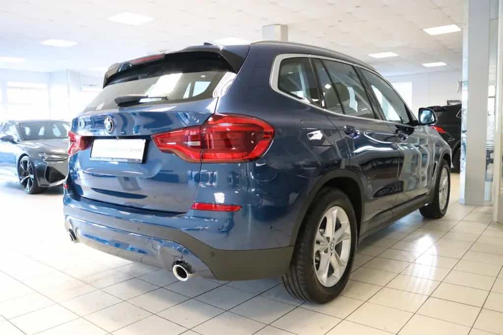 BMW X3 xDrive 20 d Advantage Pano HUD DAB+ Navi 11/2020-photo-8