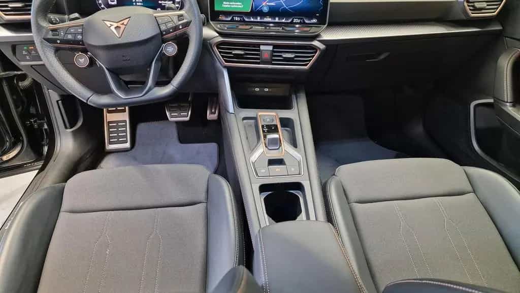 Cupra Formentor 1.5 eTSI Navi/ AHK/ GJR/ ACC/ SHZ/ ... 04/2025-photo-15