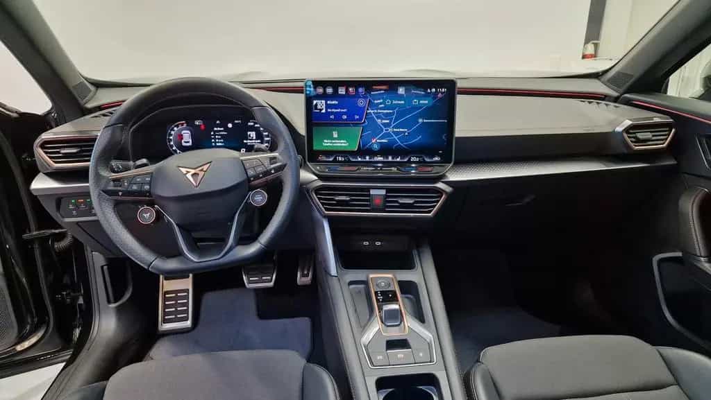 Cupra Formentor 1.5 eTSI Navi/ AHK/ GJR/ ACC/ SHZ/ ... 04/2025-photo-6