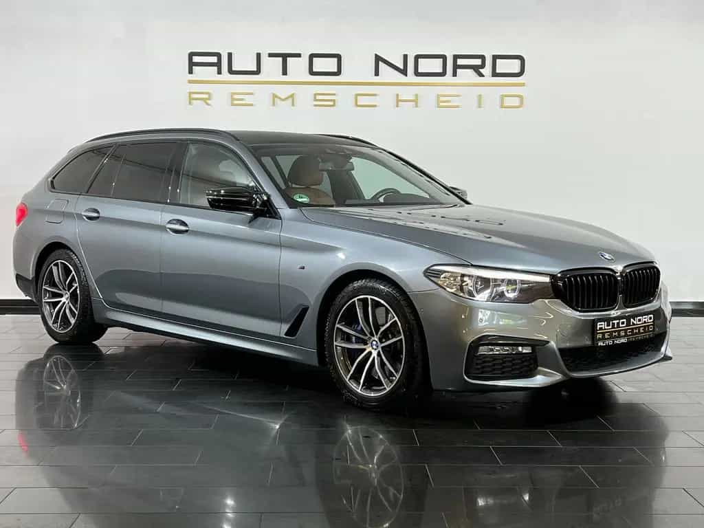 BMW 540 i xDrive Touring M-Sport*Leder*LED*Garantie* 09/2017-photo-3