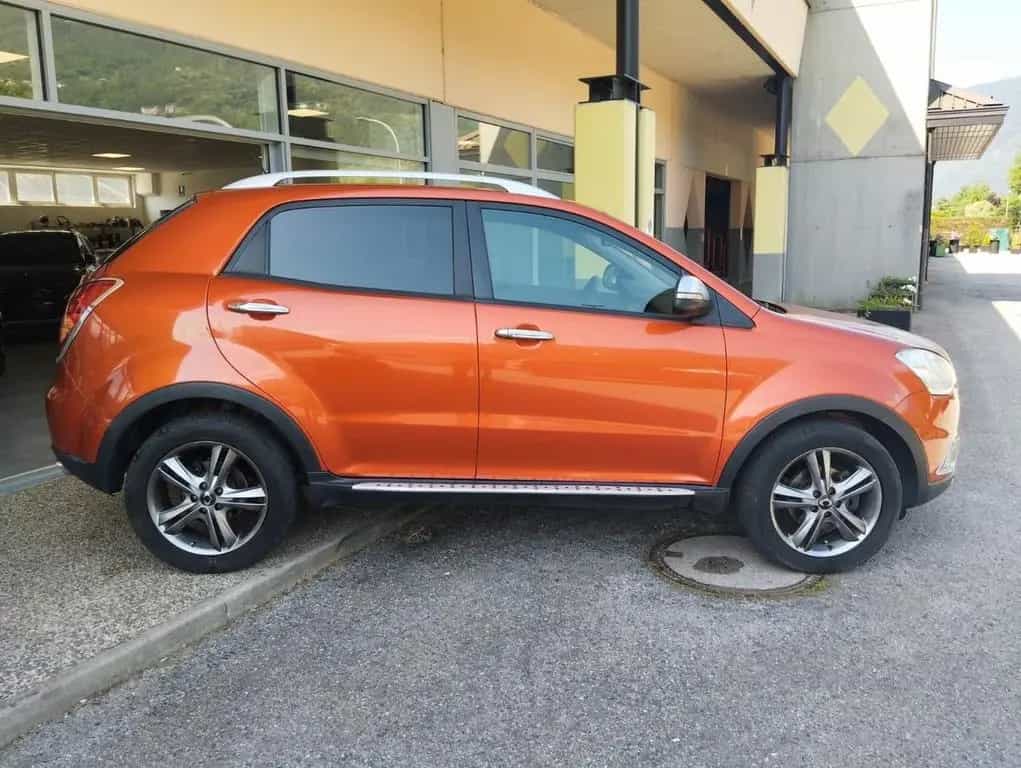 Ssangyong Korando 2.0 e-XDi 175 CV AWD MT Classy 07/2011-photo-7