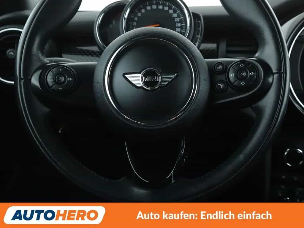 MINI Cooper S Aut.*NAVI*LED*TEMPO*PDC*SHZ* 11/2017-photo-18