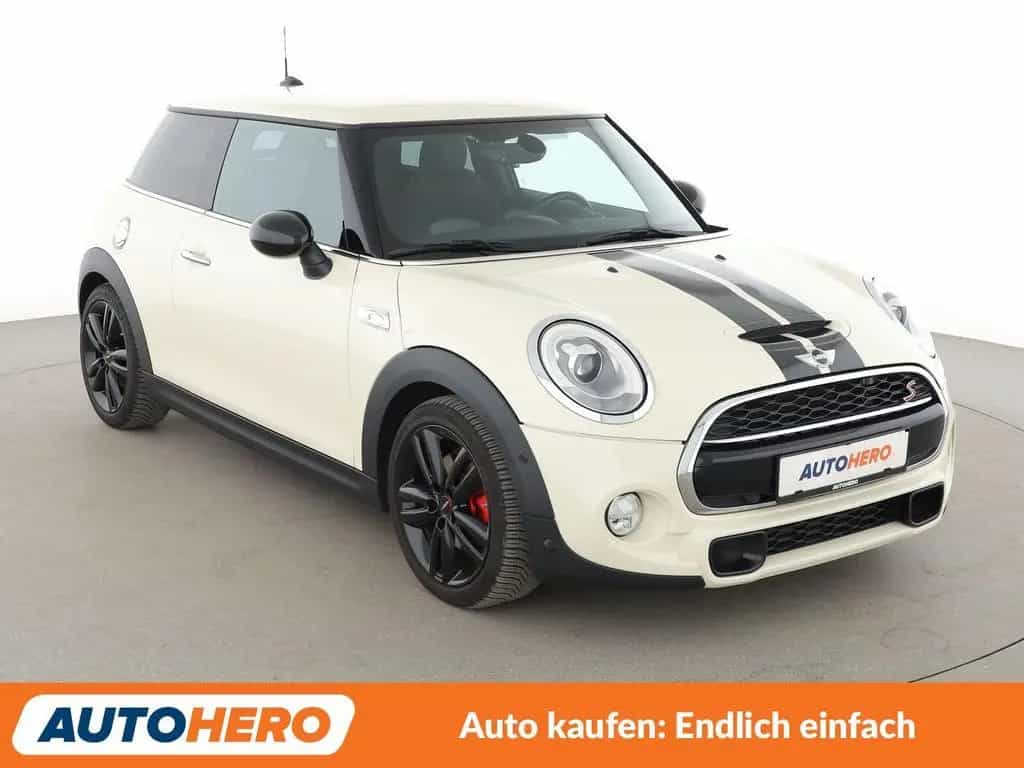 MINI Cooper S Aut.*NAVI*LED*TEMPO*PDC*SHZ* 11/2017-photo-7