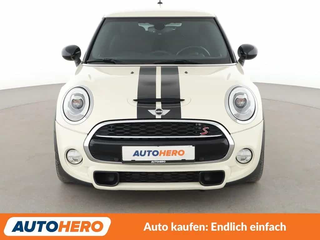 MINI Cooper S Aut.*NAVI*LED*TEMPO*PDC*SHZ* 11/2017-photo-8