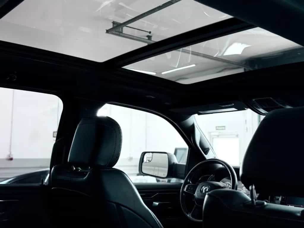 Dodge RAM /REBEL/BIG SCREEN 01/2021-photo-21
