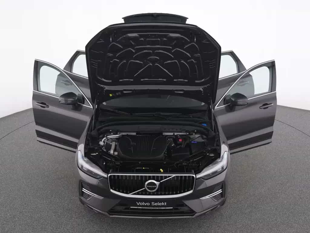Volvo XC60 B4 Core+WINTERPAK+LM19+RFK+DAB+KLIMA+NAVI+ 02/2023-photo-12