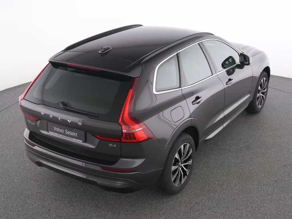 Volvo XC60 B4 Core+WINTERPAK+LM19+RFK+DAB+KLIMA+NAVI+ 02/2023-photo-18