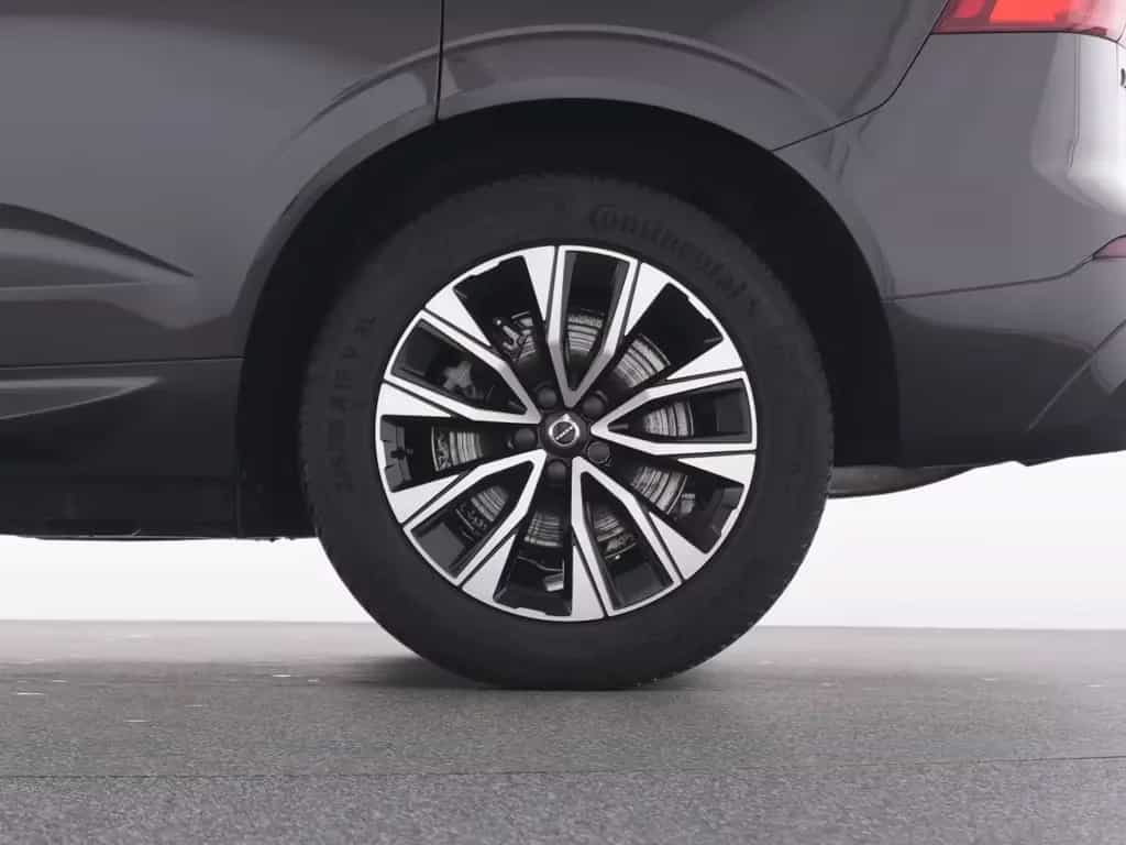 Volvo XC60 B4 Core+WINTERPAK+LM19+RFK+DAB+KLIMA+NAVI+ 02/2023-photo-20