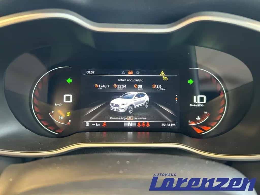 MG ZS 1.5 Vti LUXURY A T Navi Leder 360 Kamera LED 08/2024-photo-16