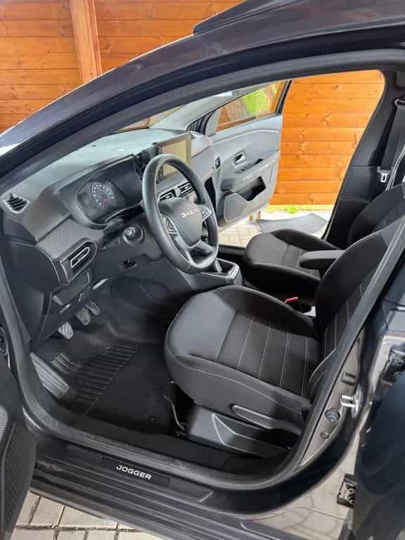 Dacia Jogger TCe 110 Extreme+ 7-Sitzer Extreme+ 02/2022-photo-3