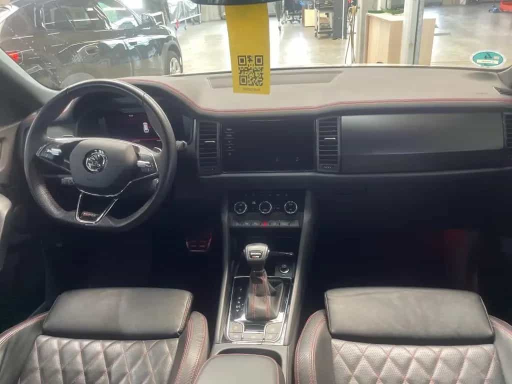 Skoda Kodiaq 2.0TSi RS 4x4 ACC/KESSY/KAMERA/AHK/20Z/VC 03/2023-photo-10
