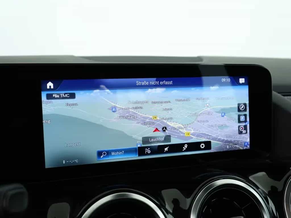 Mercedes-Benz GLA 220 d 4M *AHK*Multibeam*Burmester*360°Kamera 08/2020-photo-12