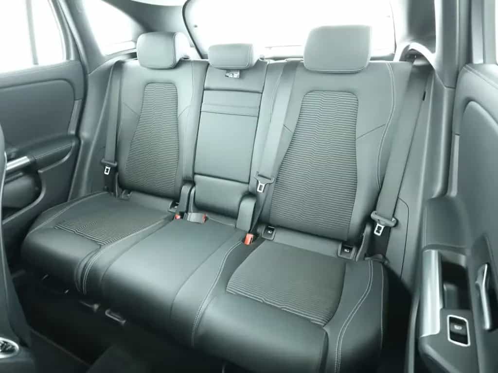 Mercedes-Benz GLA 220 d 4M *AHK*Multibeam*Burmester*360°Kamera 08/2020-photo-17