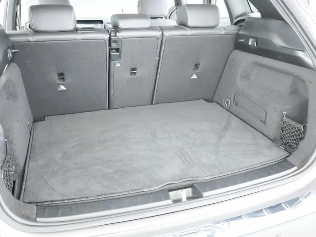 Mercedes-Benz GLA 220 d 4M *AHK*Multibeam*Burmester*360°Kamera 08/2020-photo-21