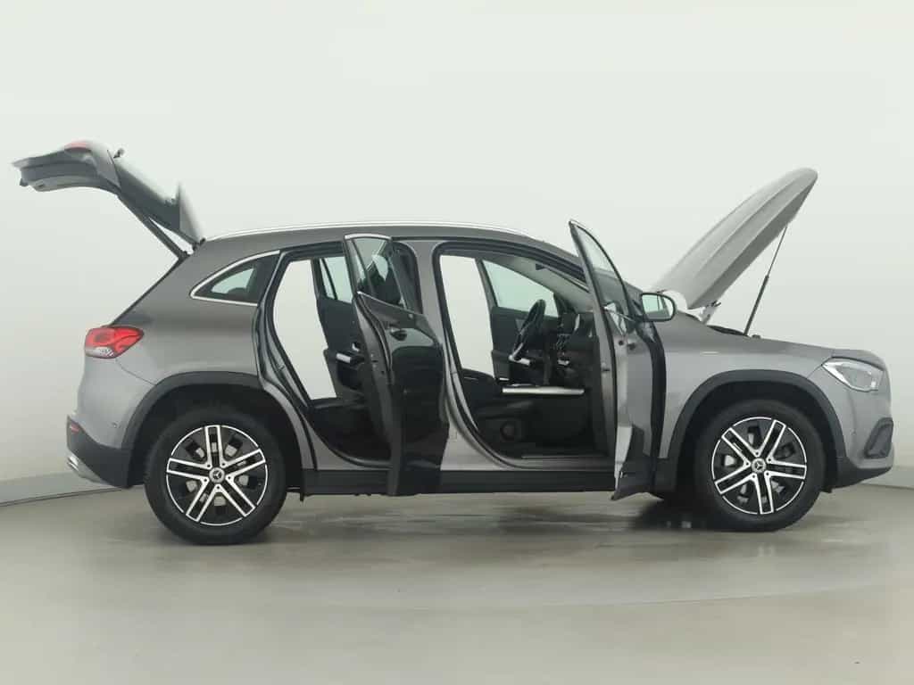 Mercedes-Benz GLA 220 d 4M *AHK*Multibeam*Burmester*360°Kamera 08/2020-photo-7
