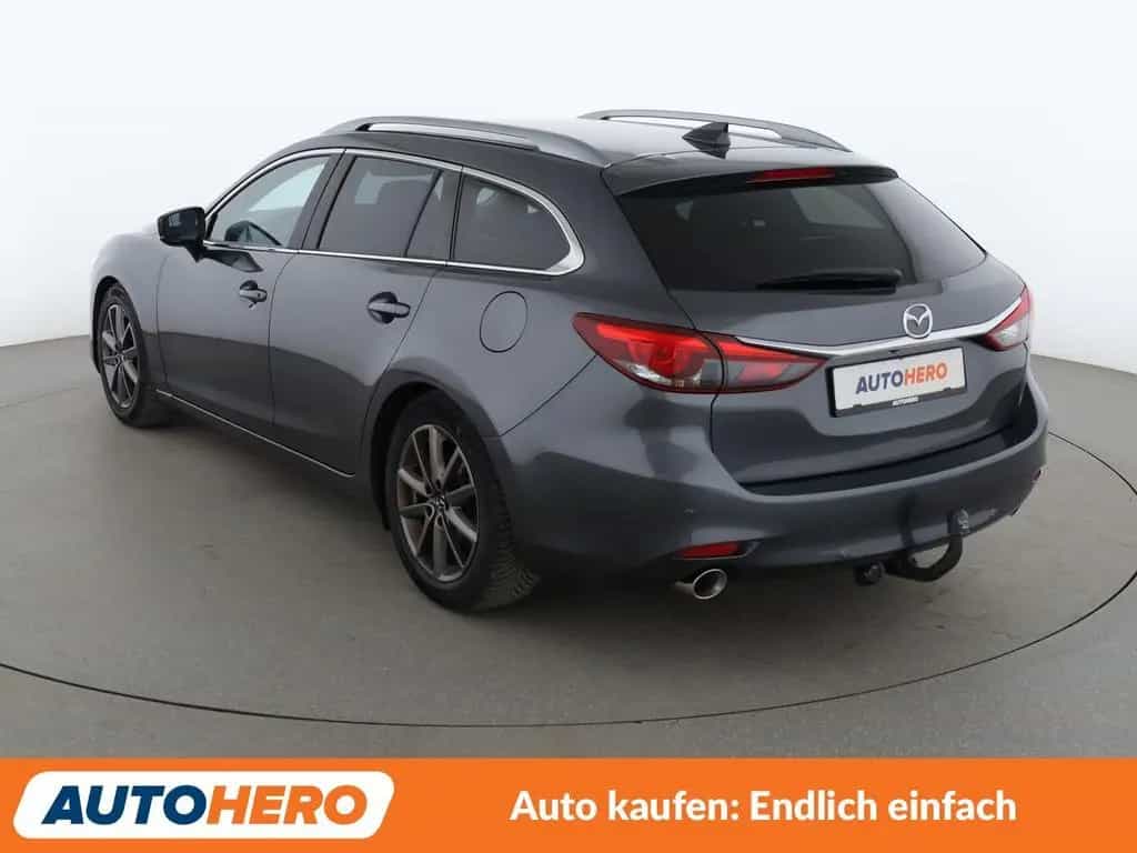 Mazda 6 2.5 Signature Aut.*NAVI*LED*360CAM*ACC*SHZ*LHZ 09/2018-photo-3