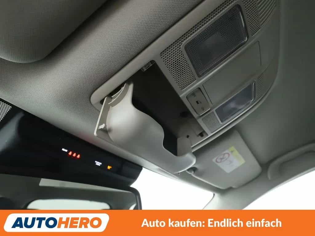 Mazda 6 2.5 Signature Aut.*NAVI*LED*360CAM*ACC*SHZ*LHZ 09/2018-photo-32