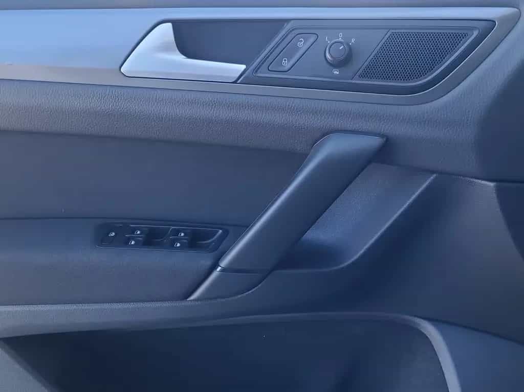 Volkswagen Golf Sportsvan Trendline *Klimaautomatik*PDC* 04/2015-photo-16