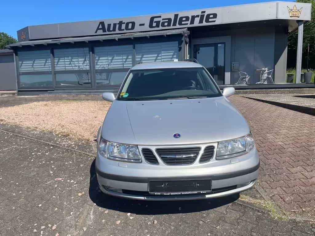 Saab 9-5 2.3t Arc Sport-Kombi 04/2002-photo-1