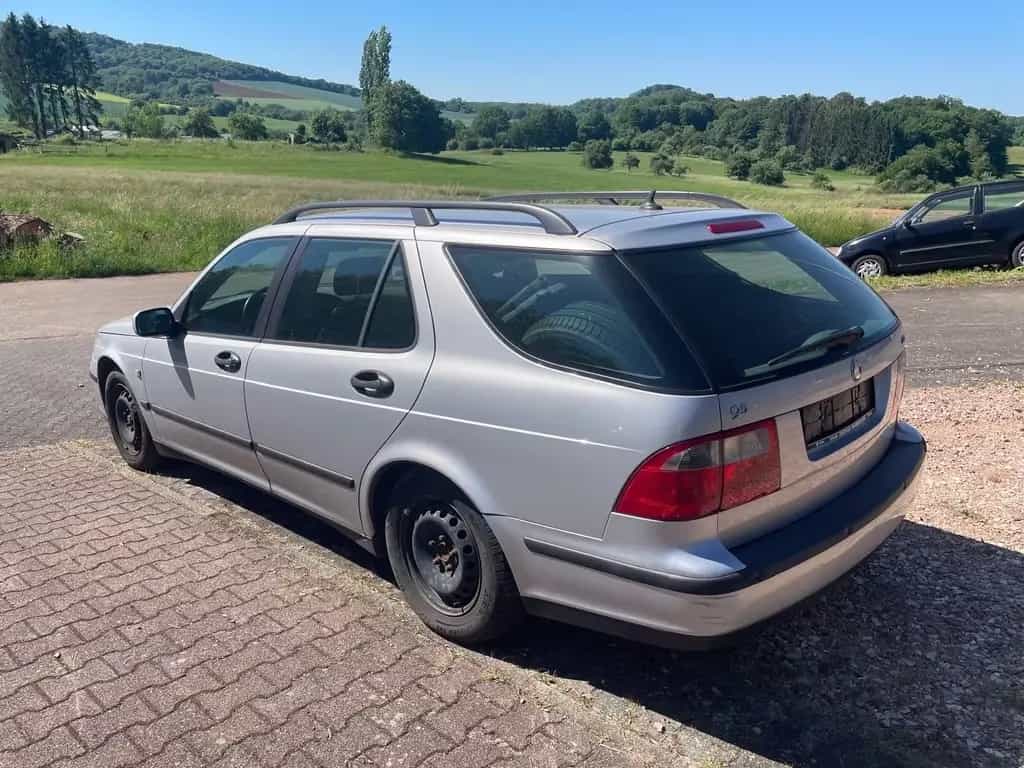 Saab 9-5 2.3t Arc Sport-Kombi 04/2002-photo-7