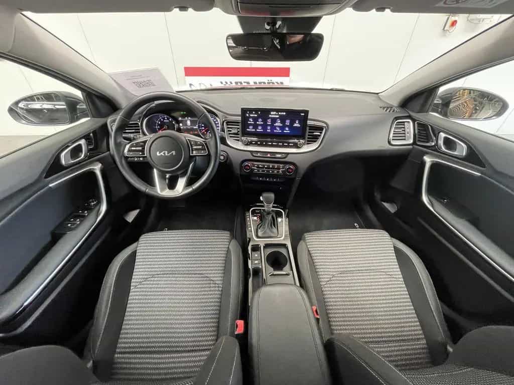 Kia cee'd Sportswagon Ceed SW 1.5 T-GDI DCT Spirit TEC 02/2023-photo-21