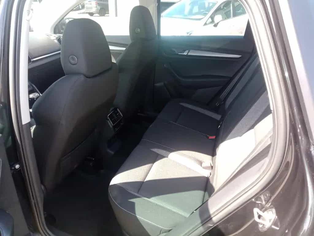 Skoda Karoq Drive 125/AHK/NAVI/KAM/SH/PDC/ACC/LED/ 09/2020-photo-14