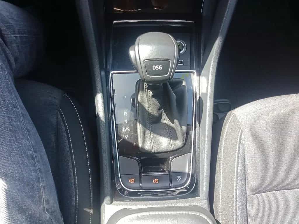 Skoda Karoq Drive 125/AHK/NAVI/KAM/SH/PDC/ACC/LED/ 09/2020-photo-26