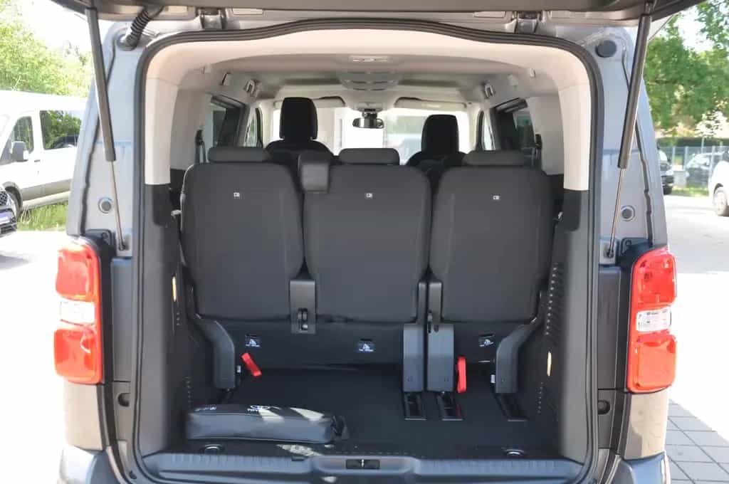Toyota Proace (Verso) Proace Verso L1 Family Comfort Aut. AHK-ACC-HUD 04/2019-photo-11