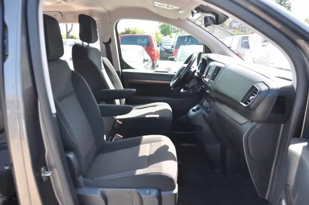 Toyota Proace (Verso) Proace Verso L1 Family Comfort Aut. AHK-ACC-HUD 04/2019-photo-15