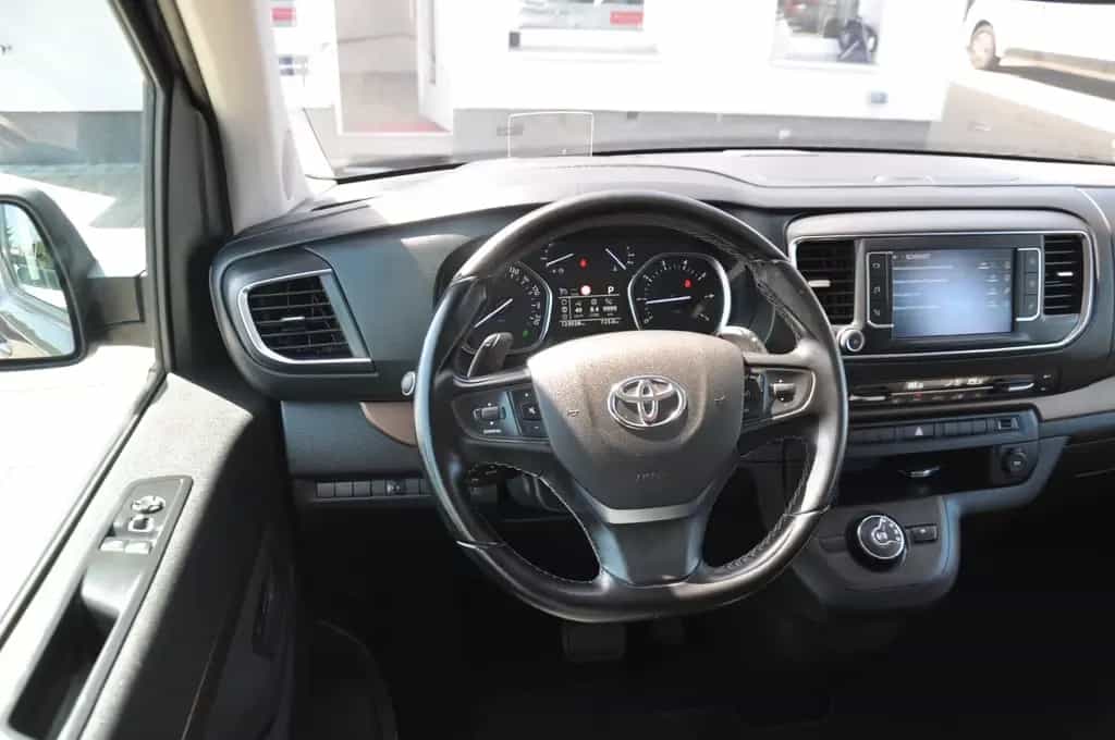 Toyota Proace (Verso) Proace Verso L1 Family Comfort Aut. AHK-ACC-HUD 04/2019-photo-29