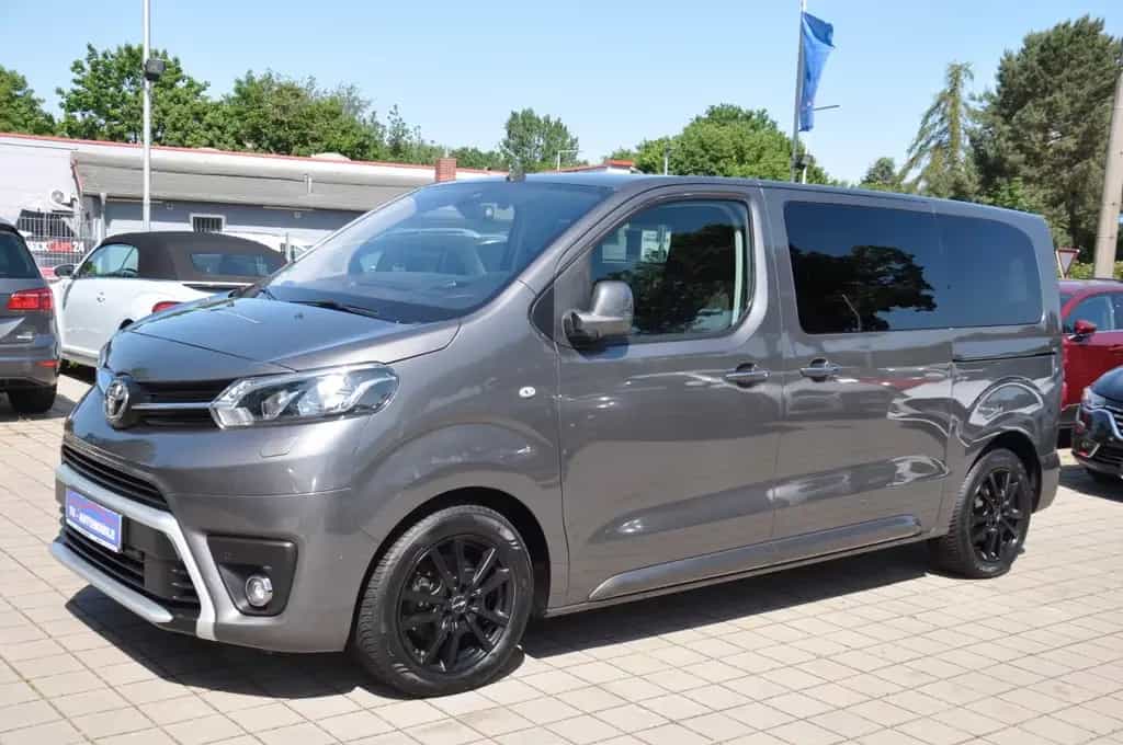 Toyota Proace (Verso) Proace Verso L1 Family Comfort Aut. AHK-ACC-HUD 04/2019-photo-35
