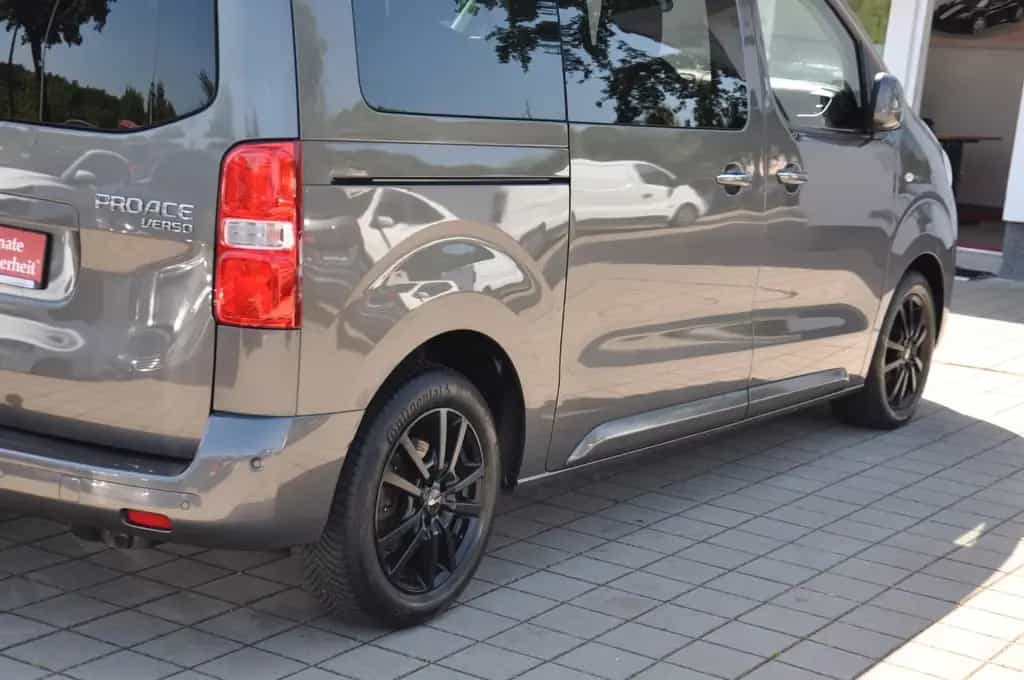 Toyota Proace (Verso) Proace Verso L1 Family Comfort Aut. AHK-ACC-HUD 04/2019-photo-36