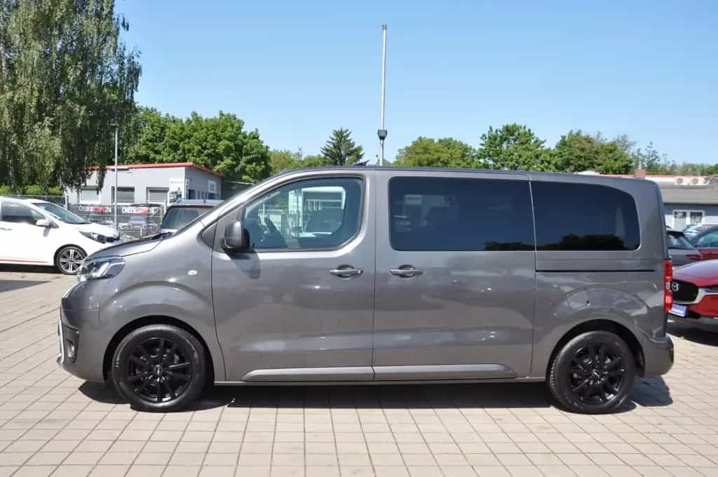 Toyota Proace (Verso) Proace Verso L1 Family Comfort Aut. AHK-ACC-HUD 04/2019-photo-7