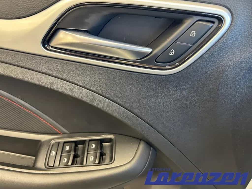 MG ZS 1.5 Vti LUXURY A/T Navi Leder 360 Kamera LED 08/2024-photo-15
