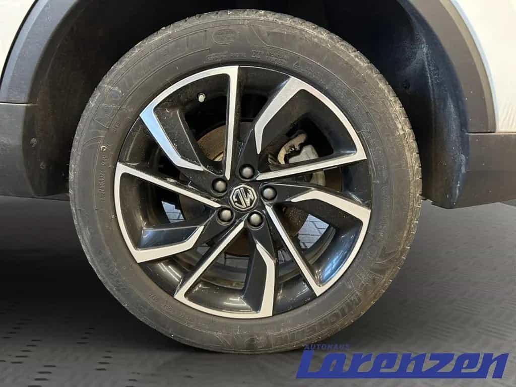 MG ZS 1.5 Vti LUXURY A/T Navi Leder 360 Kamera LED 08/2024-photo-17