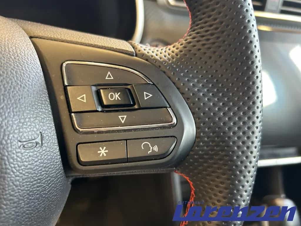 MG ZS 1.5 Vti LUXURY A/T Navi Leder 360 Kamera LED 08/2024-photo-18