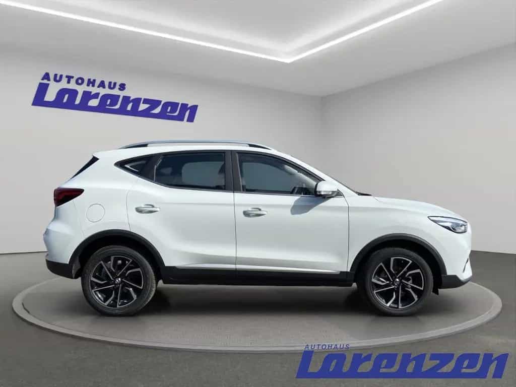 MG ZS 1.5 Vti LUXURY A/T Navi Leder 360 Kamera LED 08/2024-photo-3