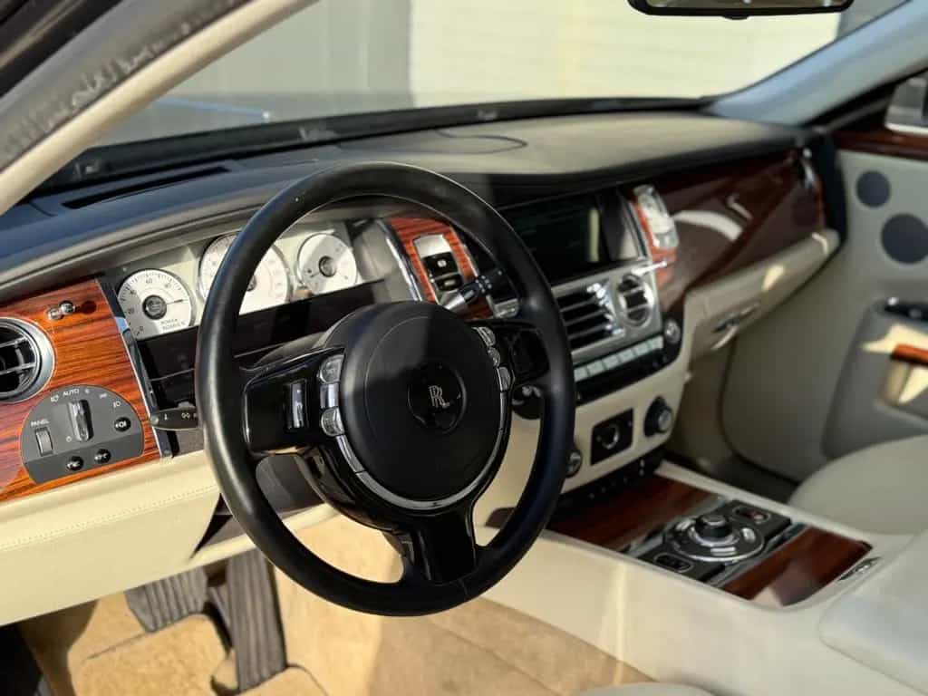 Rolls-Royce Ghost - 03/2011-photo-16