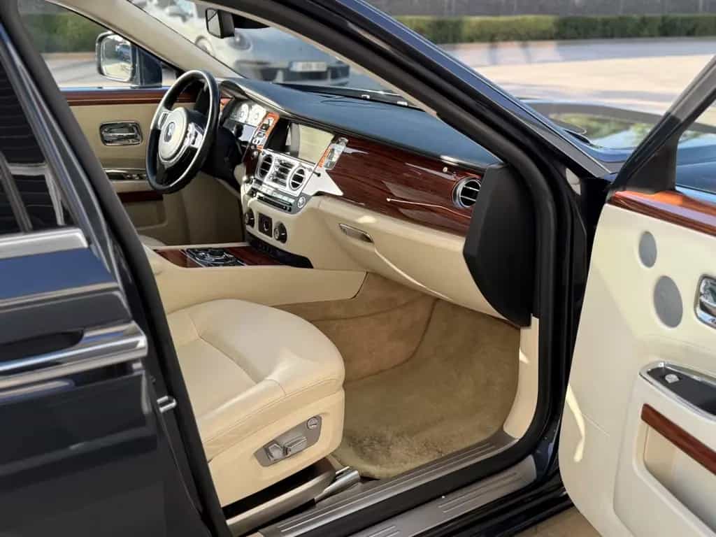 Rolls-Royce Ghost - 03/2011-photo-18
