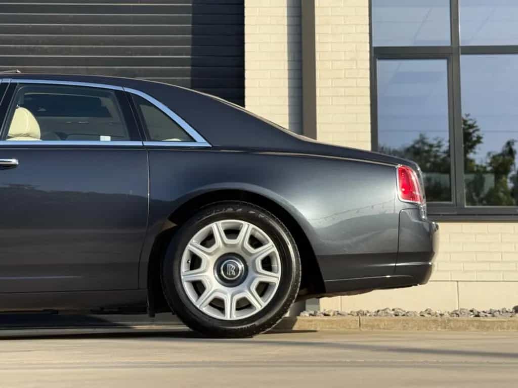 Rolls-Royce Ghost - 03/2011-photo-8
