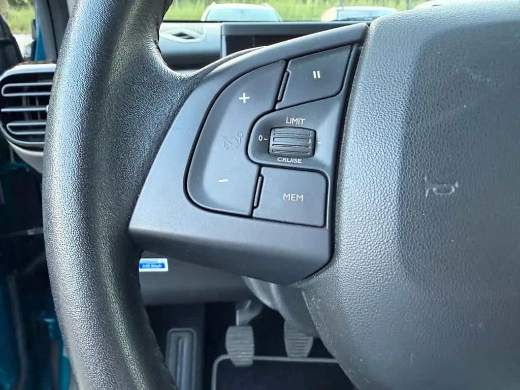 Citroën C4 Cactus Shine tolle~Farbe Pano Sitzheizung 05/2019-photo-23