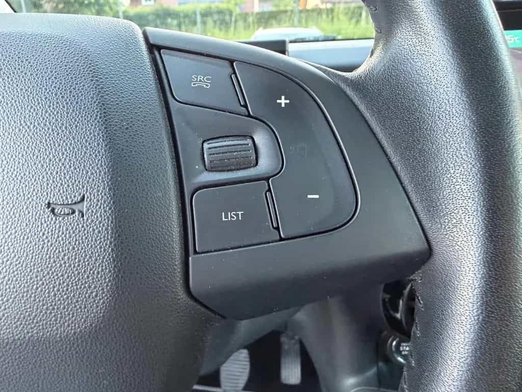 Citroën C4 Cactus Shine tolle~Farbe Pano Sitzheizung 05/2019-photo-24