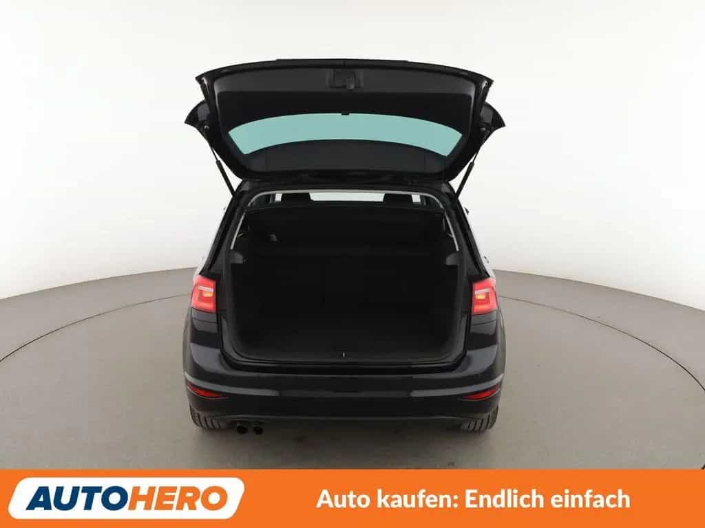 Volkswagen Golf Sportsvan Golf VII Sportsvan 1.4 TSI Sound BMT*CAM*SHZ*ACC 04/2017-photo-16