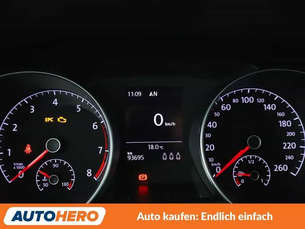 Volkswagen Golf Sportsvan Golf VII Sportsvan 1.4 TSI Sound BMT*CAM*SHZ*ACC 04/2017-photo-20