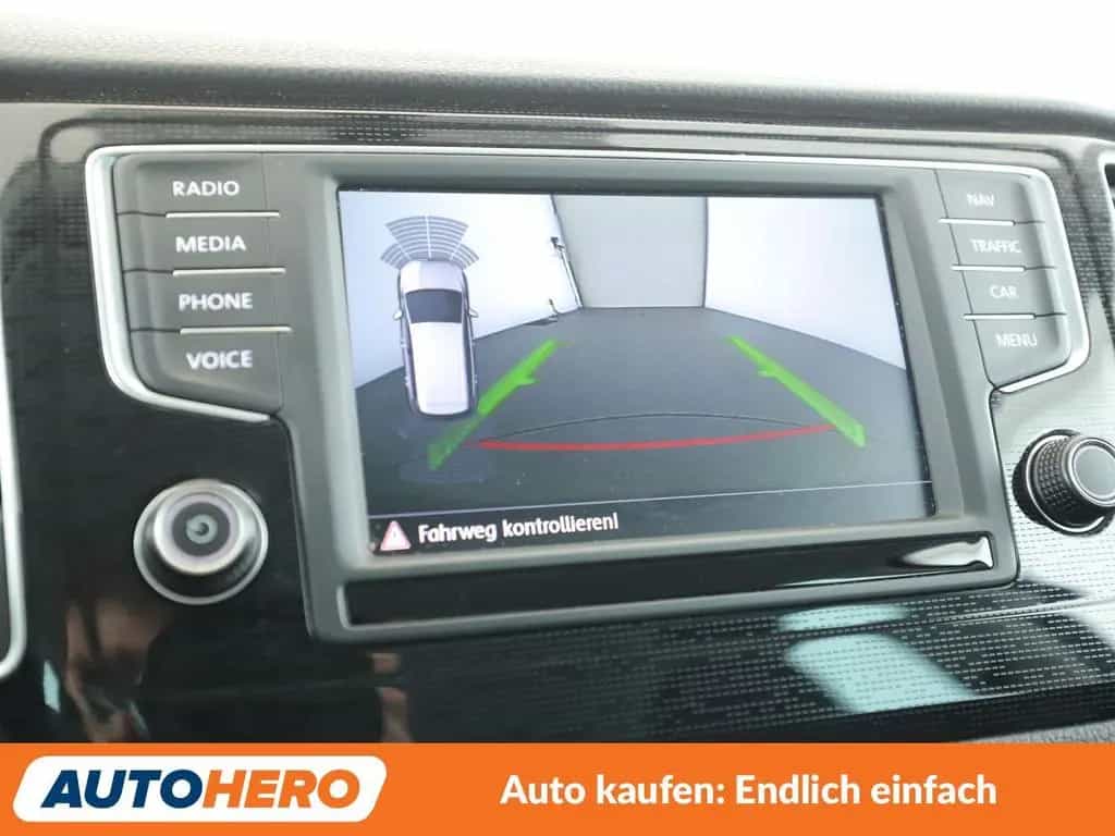 Volkswagen Golf Sportsvan Golf VII Sportsvan 1.4 TSI Sound BMT*CAM*SHZ*ACC 04/2017-photo-21