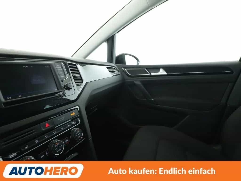 Volkswagen Golf Sportsvan Golf VII Sportsvan 1.4 TSI Sound BMT*CAM*SHZ*ACC 04/2017-photo-25